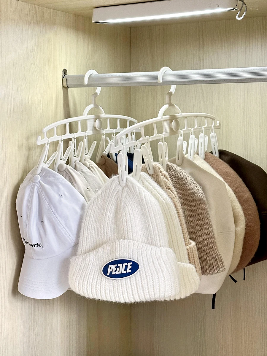 靴下干し用マルチ収納ハンガー：ハンガーラック DIY 2×4 とプラスチックハンガーの実用性比較
