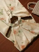 華やかな花柄の夏用薄手チャイナドレス【エレガント・日常着・新中式】