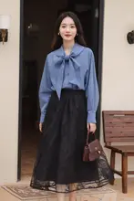 LINGYILI 春シリーズ グレー・ブルーのネイビースタイル 80サイ綿のリボン付きシャツ