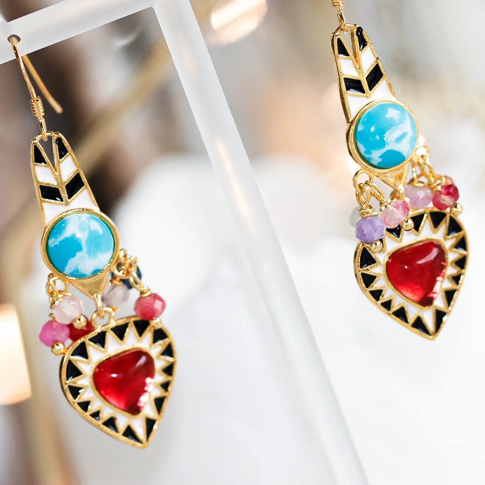 KS レディース エジプトシリーズ ブラックホワイトハート型 天然石ビー�ズピアス