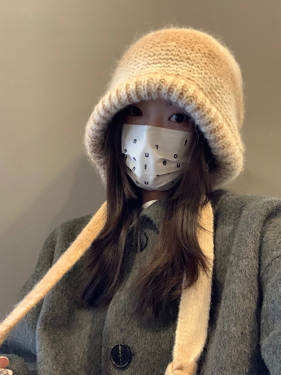 40代の男性が選ぶ「大きめの帽子」は、本当に必要なのか？