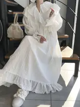 エレガントな重工レースのフリルカラー付きボリュームスリーブドレス【ルーズフィット・フレアデザイン】