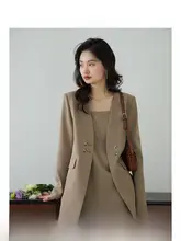 Vネックデザインの中長丈ゆったりジャケット【女性用・スーツスタイル・春用】