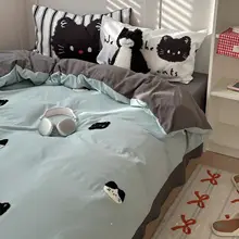 薄荷猫デザインの柔らかい肌触りの4点セット【かわいいインス風・タオル刺繍・クリーム色の布団カバー】（セットアップ対応）
