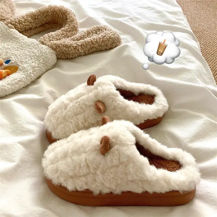 毛茸茸の厚底居家用スリッパ【冬用・女性用・かわいい耳付きデザイン】