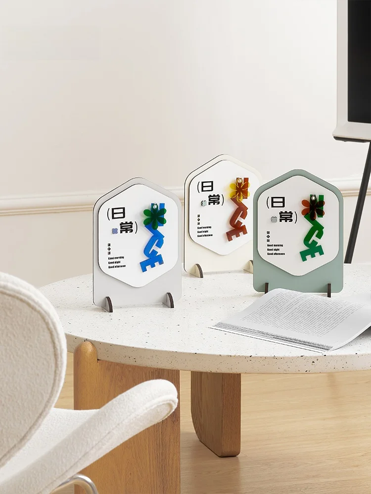 おしゃれなデスクを選ぶときに迷うなら、この1つのデザインが答えになる？