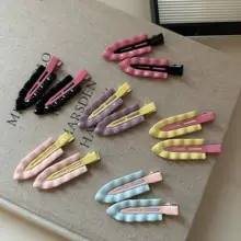 韓国のキャンディーカラーのレトロなメタルウェーブヘアピン