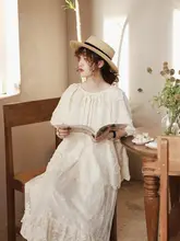刺繍入り フリルデザイン ブラウス【レトロ＆甘美・女性用・春夏向け】