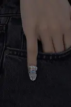 金属素材の指尖リング【オープンデザイン・調整可能・スタイリッシュアクセサリー】