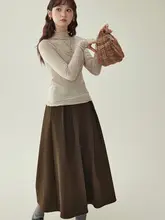 浅紫色の花柄ウール長袖Tシャツ【女性用・フィット感のあるデザイン・春用】