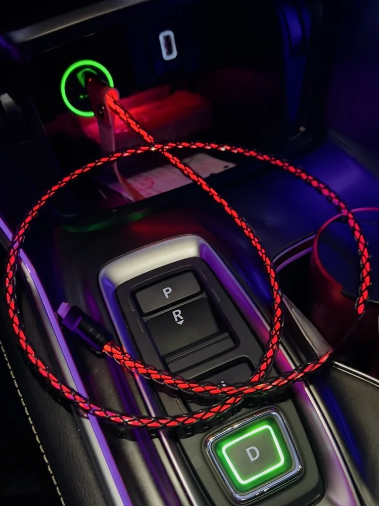 iPhone用急速充電ケーブル【車載・光るデザイン】の性能と実用性を徹底解説