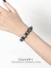 牛皮製 十字架デザインのブレスレット【ヴィンテージパンクスタイル・メタルアクセサリー】
