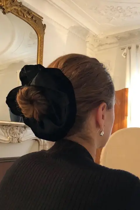 フランス風レトロ水滴イヤリング【純銀・クラシックデザイン・軽やかでシンプル】