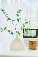 フェイクグリーンのマツゾエモク装飾用フラワーアレンジメント【インテリア・置物・花瓶付き】
