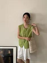 シンプルデザインのラウンドネックノースリーブリネントップス【ファッショナブル・気品あるデザイン】