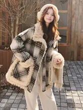 チェック柄の厚手シープボアコート【ゆったりとしたシルエット・保温性・カジュアルスタイル】