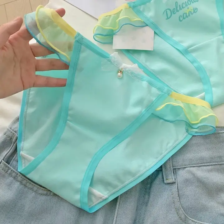 高開叉デザインのコットン三角パンツ【魅力的なルック・女の子用】
