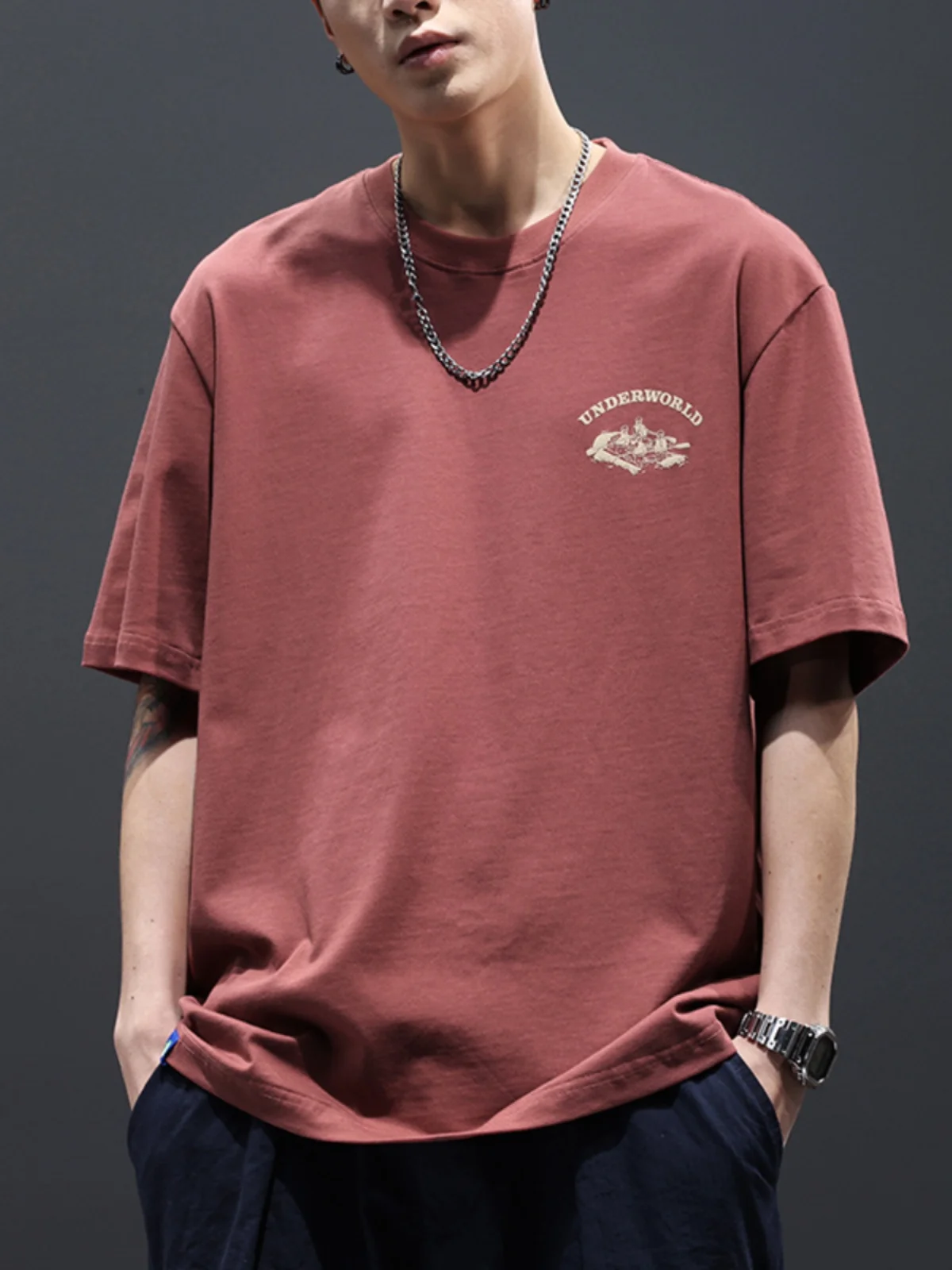 アウトドアライフで夏を楽しむためのTシャツ選びは？