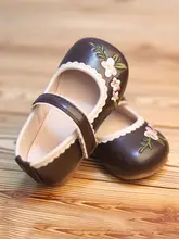 子供用 プリンセスシューズ【秋用・ベージュ・柔らかいソール・トレンドデザイン】