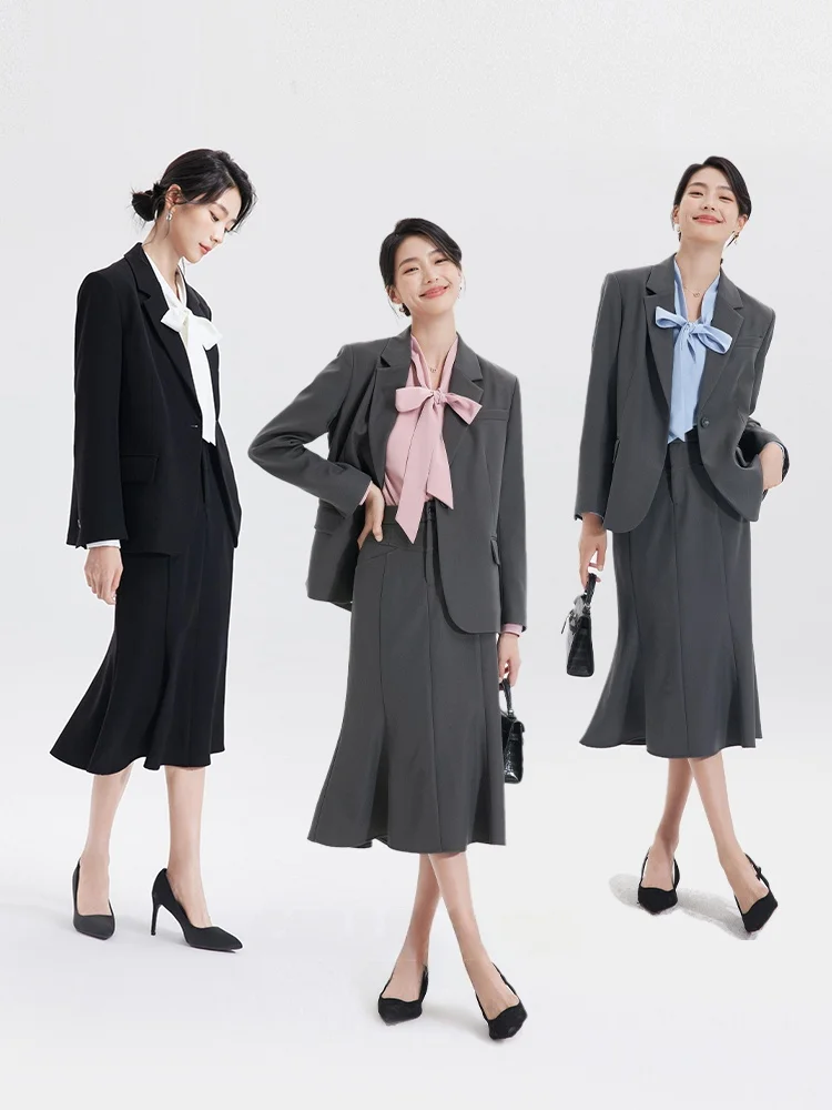 40代のオフィスファッションで悩むなら、どんなフォーマルな服装がおすすめ？