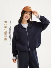 軽量のジップアップカーディガン【春用・女性用・花苞デザイン】