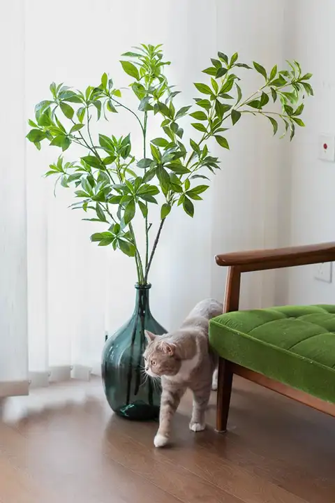 リアルな観葉植物 吊り鐘植物 室内景観 用のフェイクフラワー フロアディスプレイ 装飾