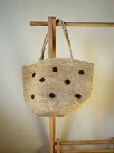 水玉模様の手作りかぎ針編みラフィア織りバッグ