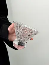 デザイン三角型カクテルグラス【薄型・ミニマリストスタイル・マルティーニ用】