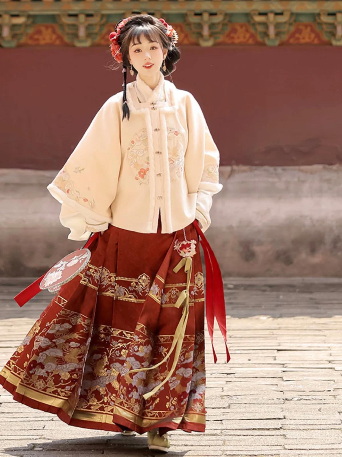春フェスでどんな服装がおすすめ？中華スタイルのセットアップが、心を癒す理由