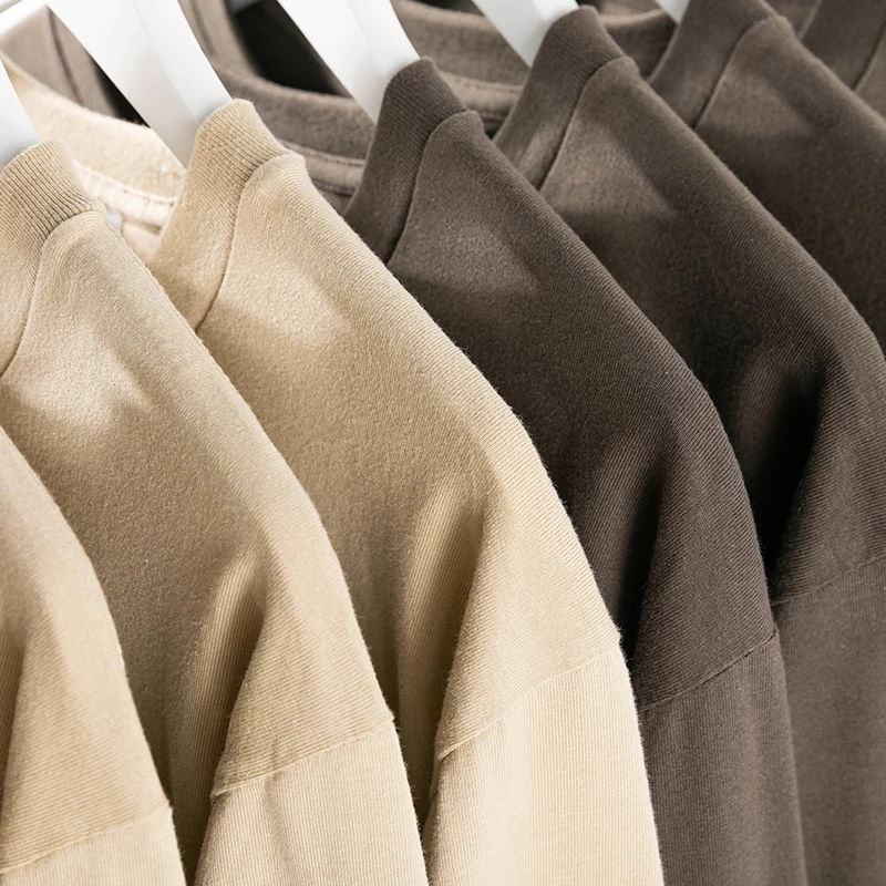 tシャツ 生地 おすすめ は、どんなものか？深灰色とカキ色の長袖Tシャツが解決するリアルな悩み