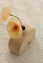 MUSe Garden シンプルな粗陶製アーチ型小花瓶【香薰用・マット仕上げ】