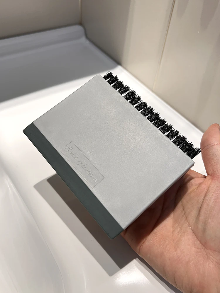 鏡を開くのが面倒くさいなら、この1つのアイテムが救ってくれる？