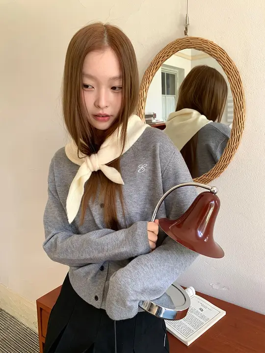 三角スカーフ レディース 無地 ニット 首元 あったか インスタ映え 秋 防寒