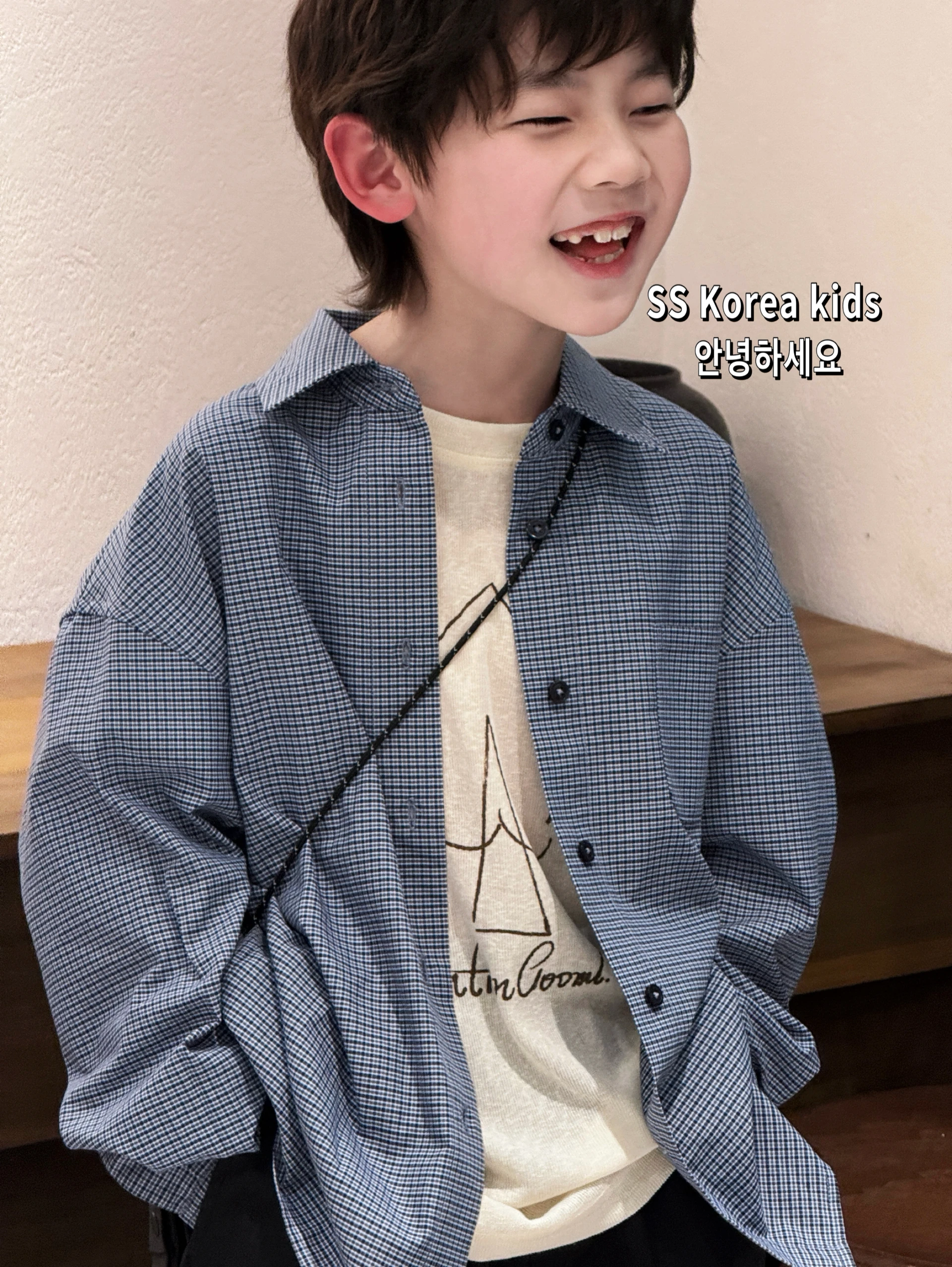 6畳レイアウトの男子高校生に合う春のシャツは、どう選ぶ？