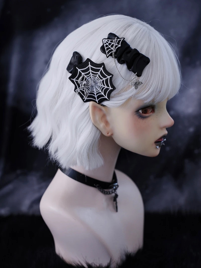 スカルとクモの巣モチーフのヘアバンド：ハンドメイドのアンダーグラウンドスタイルが提供する個性と耐久性