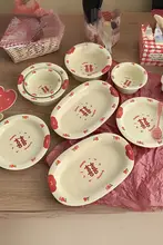 祝いの席に最適！陶磁器製食器セット【カップ・サラダボウル・プレート・赤色・カップル用】（セットアップ対応）