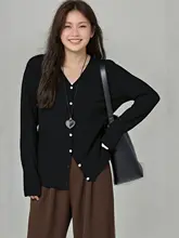 Vネックニットカーディガン【女性用・短袖・春夏向け・エレガントデザイン】（セットアップ対応）