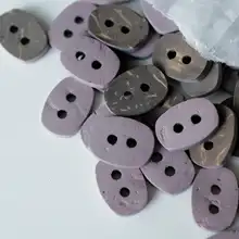 ボタン ココナッツシェル 淡いラベンダーピンク アンティーク風 「Textile Garden」
