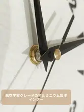アンティーク風の壁掛け時計【両面表示・静音・角型デザイン】