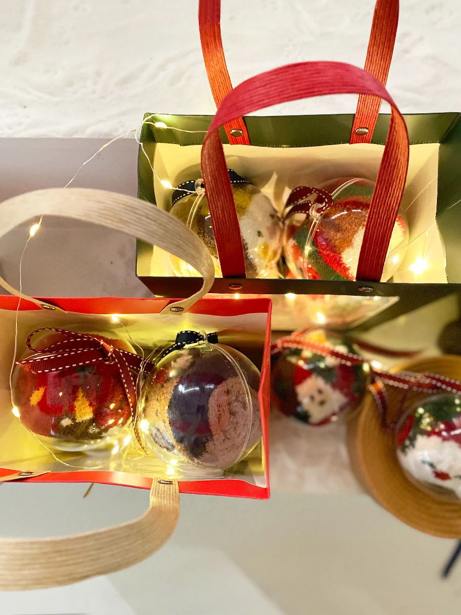 クリスマスプレゼントにどんなソックスがおすすめ？カップル用の「珊瑚フリースソックス」が実は一番嬉しい理由とは？