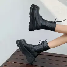 女性用厚底マーチンブーツ【本革・秋冬用・中筒デザイン・英倫風】