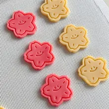 桜デザイン ベビーフード用 おしゃぶり棒＆クッキー型【春らしい笑顔デザイン・朝食用】