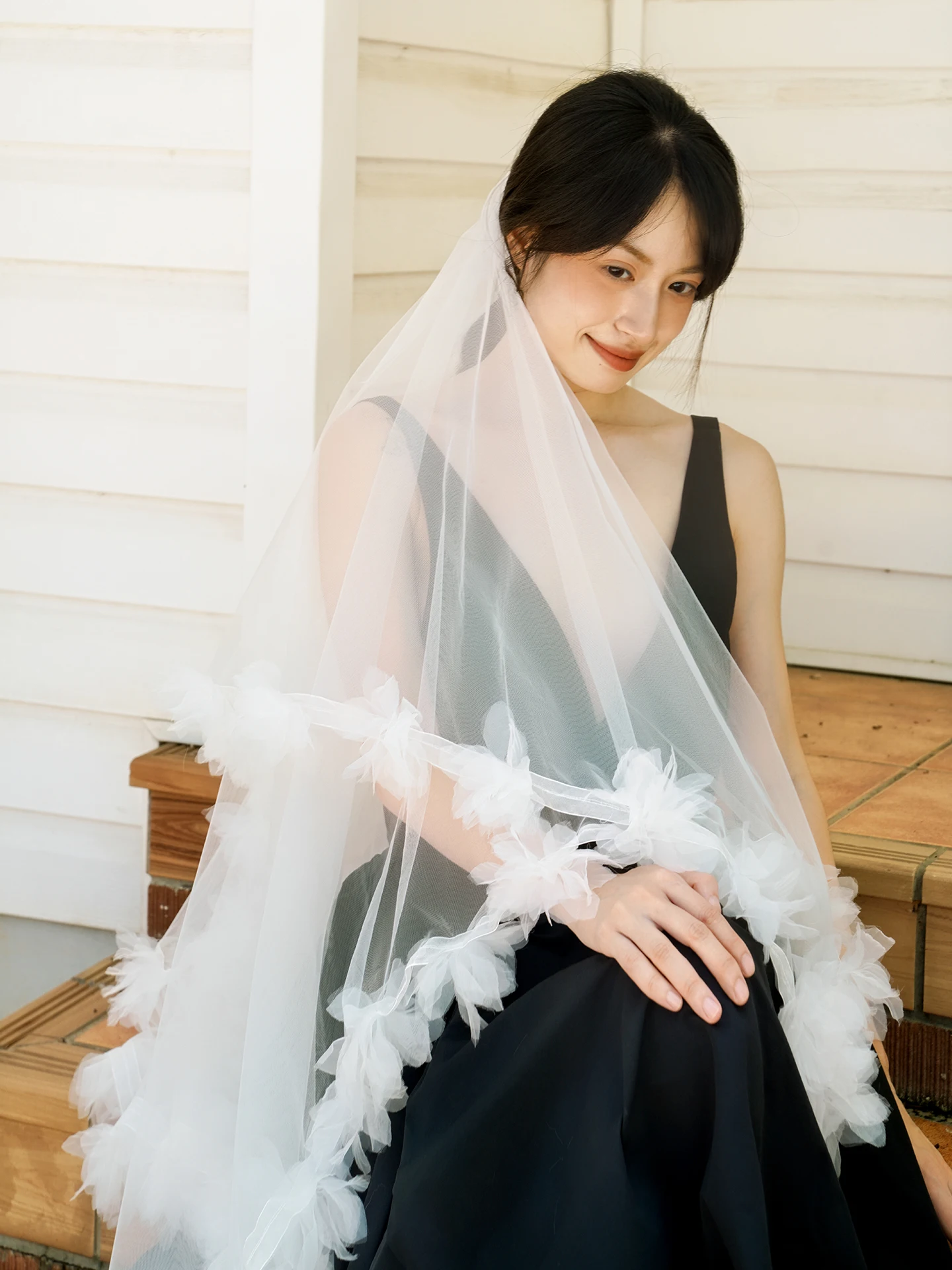 結婚式 シアートップス おすすめ4選：どんな風に着る？価格帯や色選びの実践ノウハウを解説