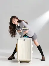 耐久性抜群の女性用キャリーバッグ【シンプル・トラベル用・パスワードロック付】