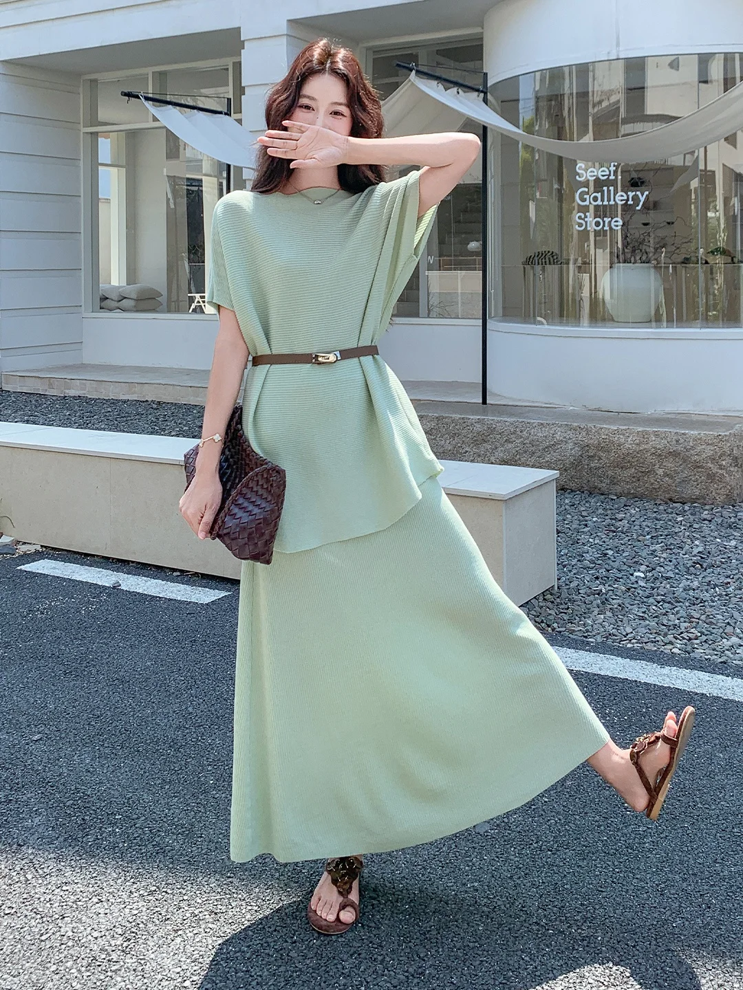 だぼっとした服 レディース おすすめ5選：どんな感じ？使い方・素材・価格比較で選ぶベストな選び方