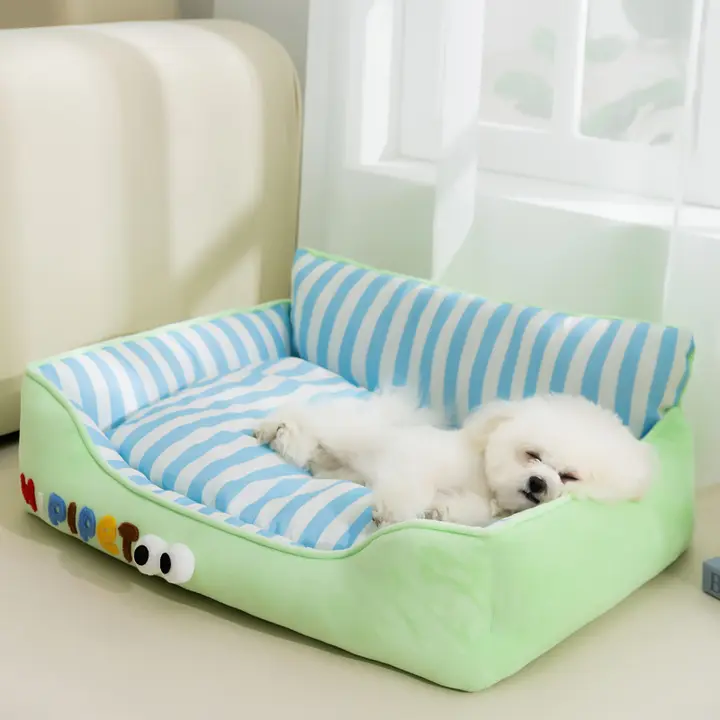 hipidog シーズン対応小型犬用ペットソファ【テディベアデザイン・リクライニング可・猫用マット】