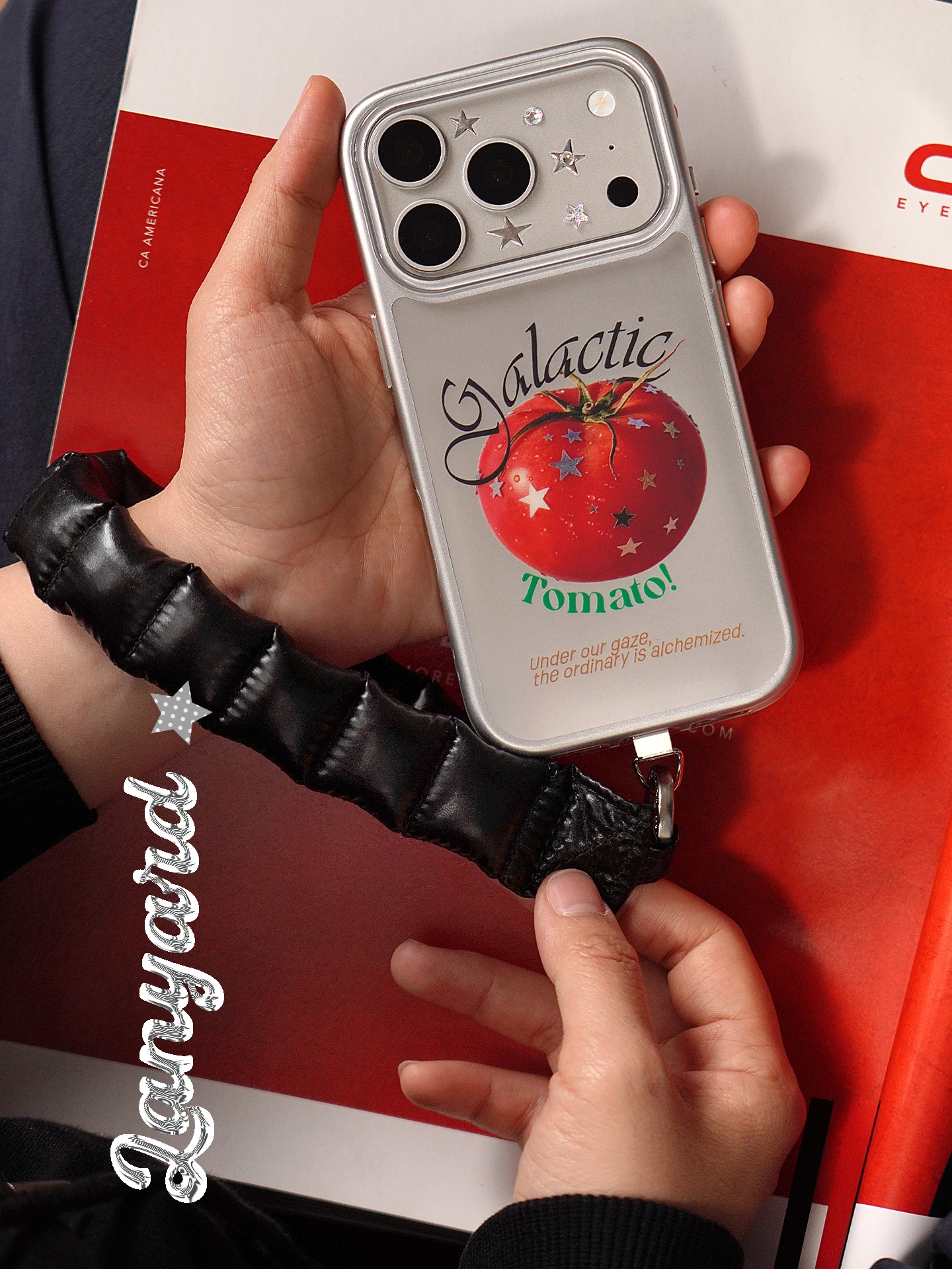1枚でもオシャレなレザーストラップ：PaPaPa製のスマホ用キーホルダーの実用性とシーン別選定