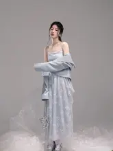 流れるようなデザインのニット刺繍キャミソールドレス【氷湖のような淡いブルー】