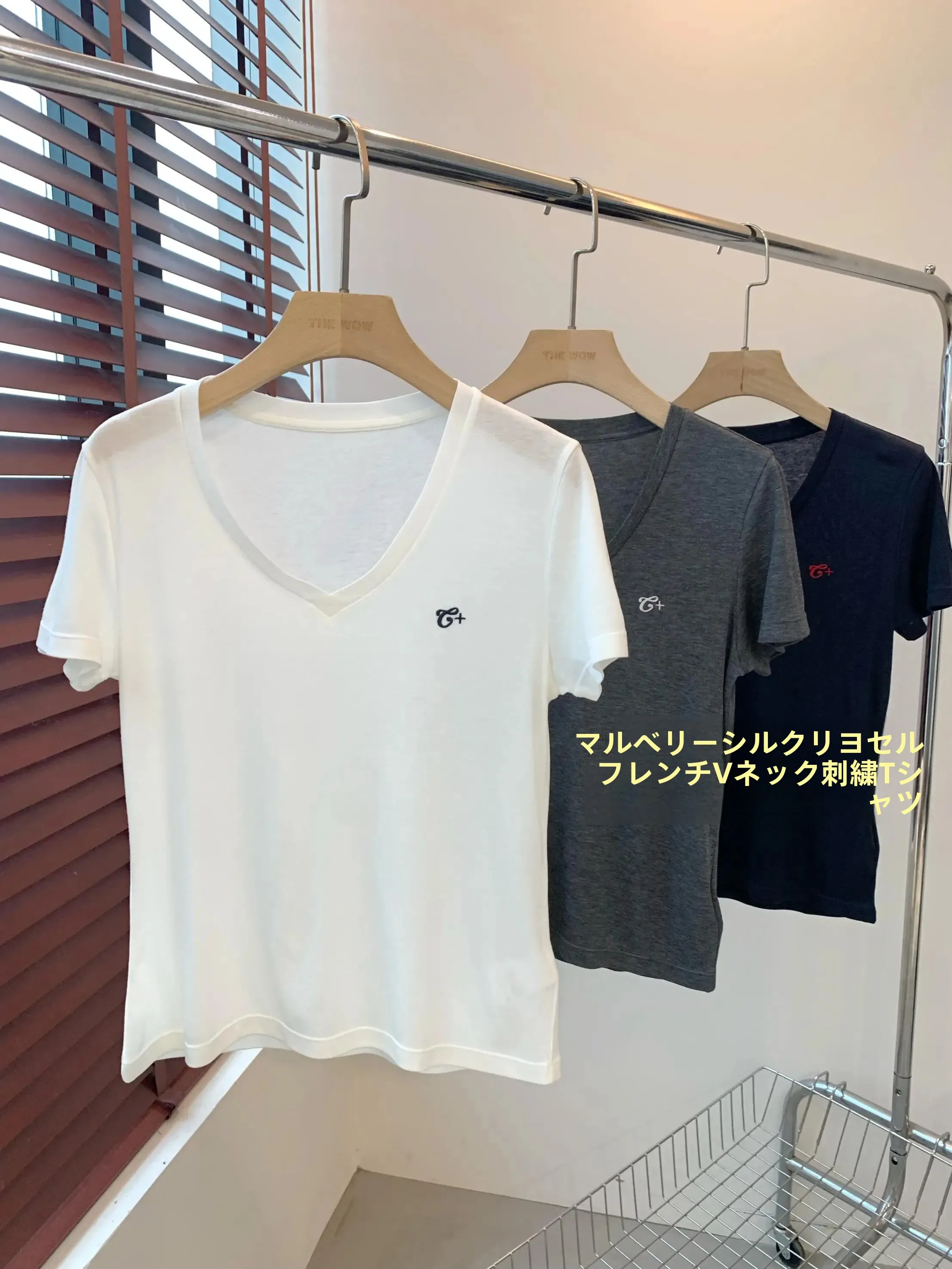 40代旅行コーデ夏に最適なシルクライクTシャツの選び方