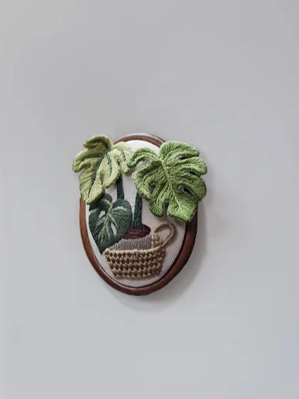 DIY立体刺繍で家に彩る！アート＆クラフトの本質は、心の余白を埋める瞬間にある
